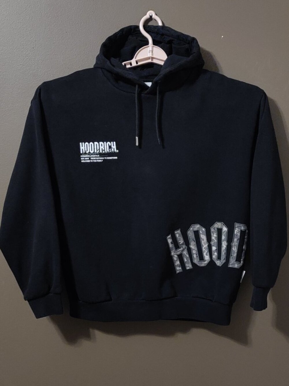 Hoodrich Azure V2 Black Signature Hoodie With Camo Letters MEDIUM